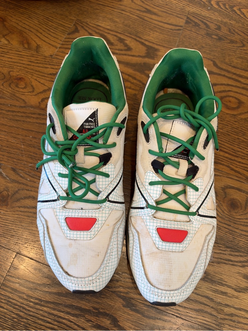 Puma Men’s White Sneakers with Green Accents and Red Detail